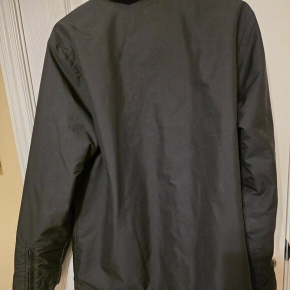 NIKE Black Zip up and Snap Closure Windbreaker Medium - EXCELLENT condition!! - Picture 4 of 7